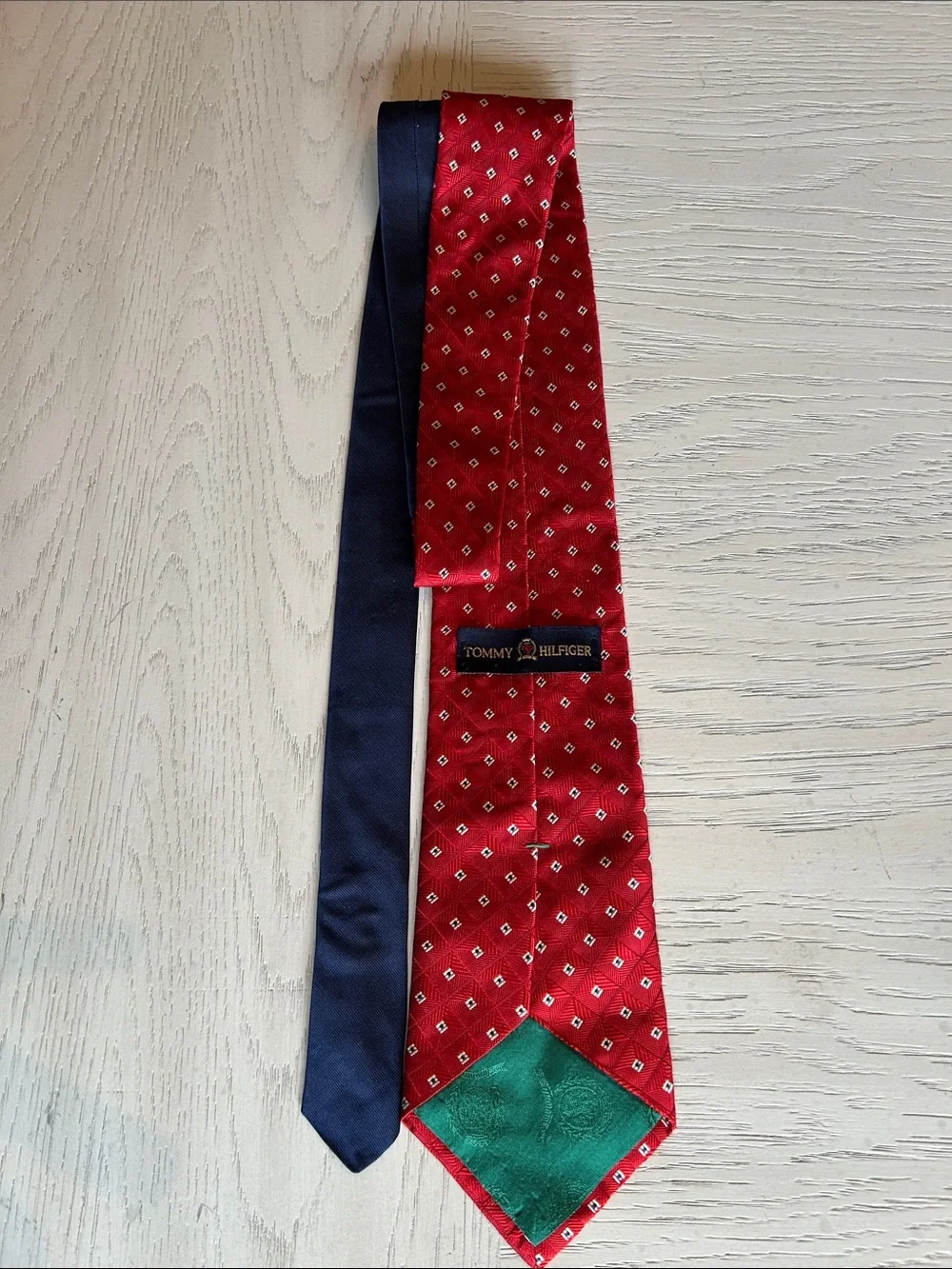 Tommy Hilfiger 100% Silk Red Diamond Pattern Silk Tie with Navy Backing